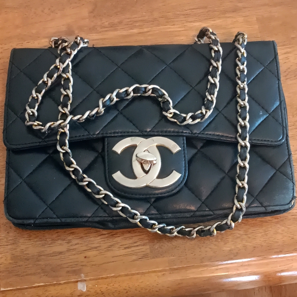 Chanel Black Quilted Leather Chain Bag